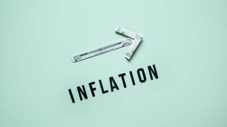 You are currently viewing Welche Aktie profitiert von Inflation und wo sollte man sonst noch investieren?