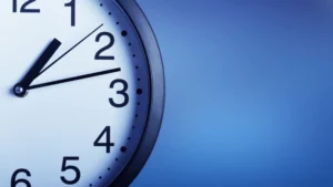 Mehr über den Artikel erfahren Beste Forex Handelszeiten fürs Trading: Uhrzeit, Wochentag und Monat